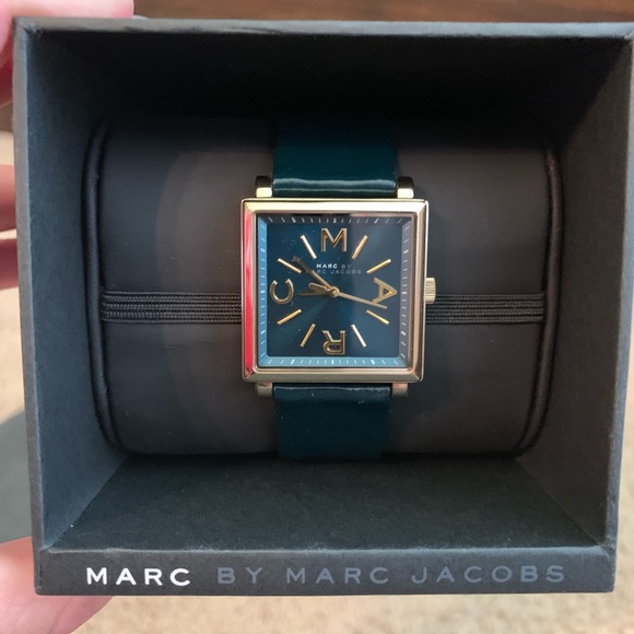 Marc by Marc Jacobs Watch - Picture 3 of 3